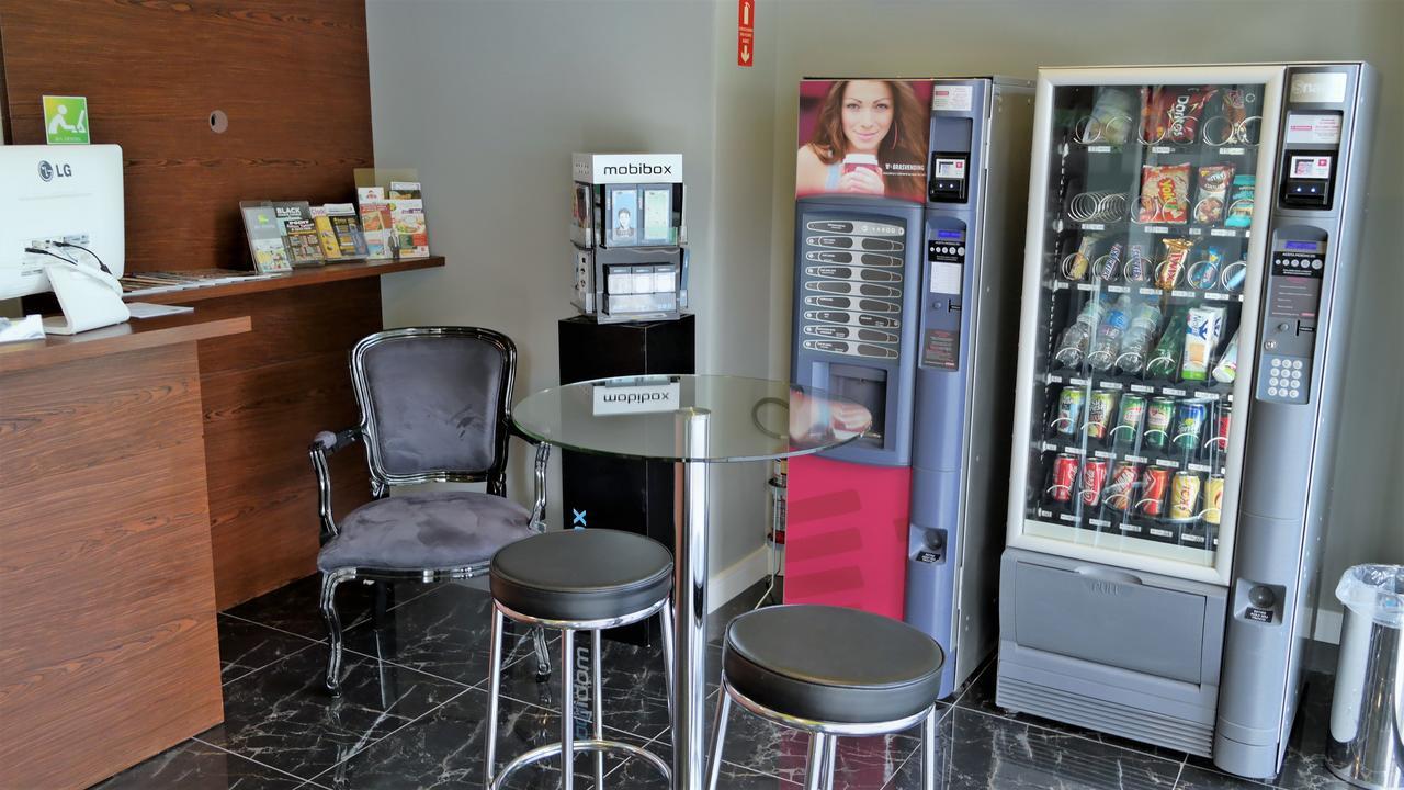 Hotel Mr. Business